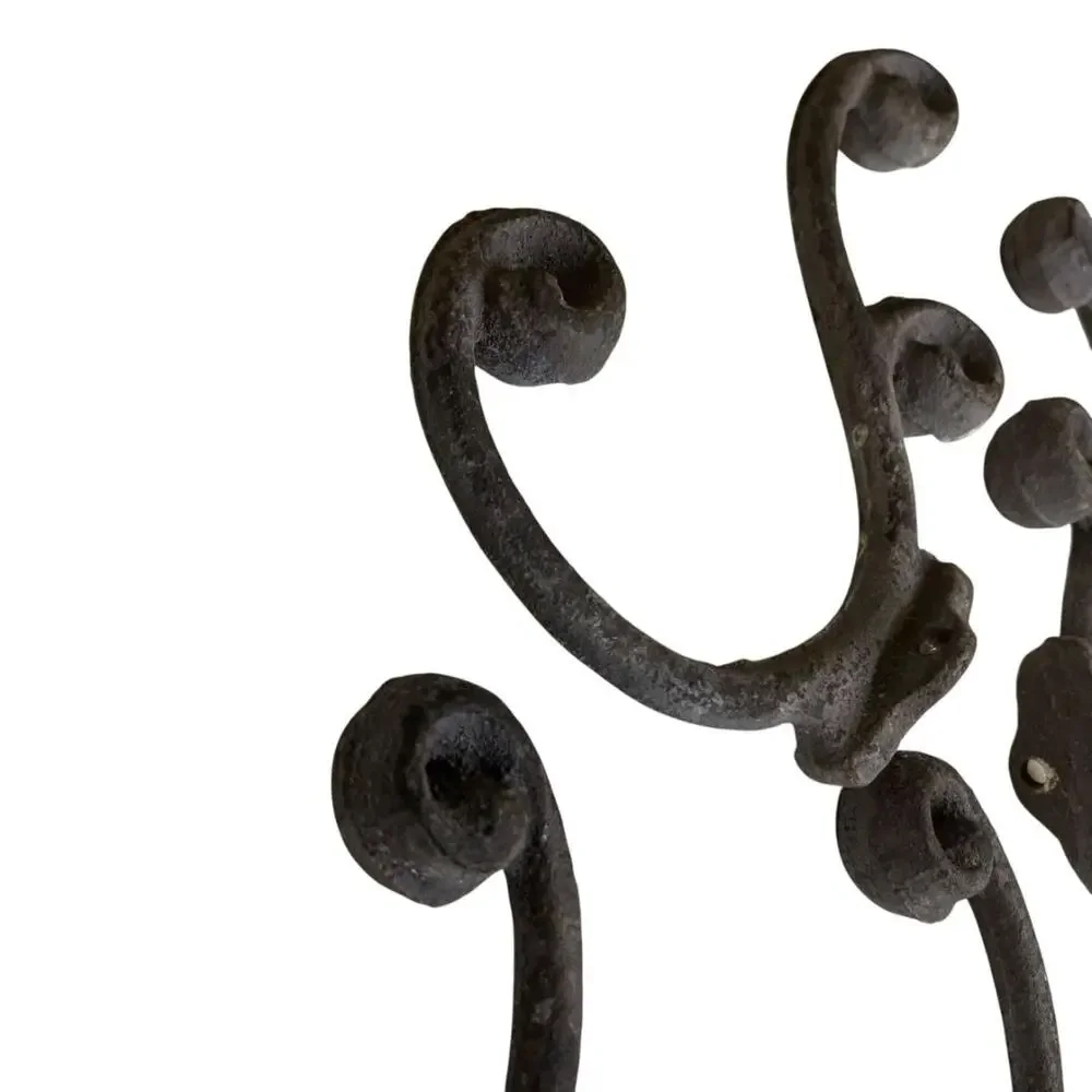 Set of 4 Hat Coat Hooks Vintage Scrolled Design Distressed Wall Hanging